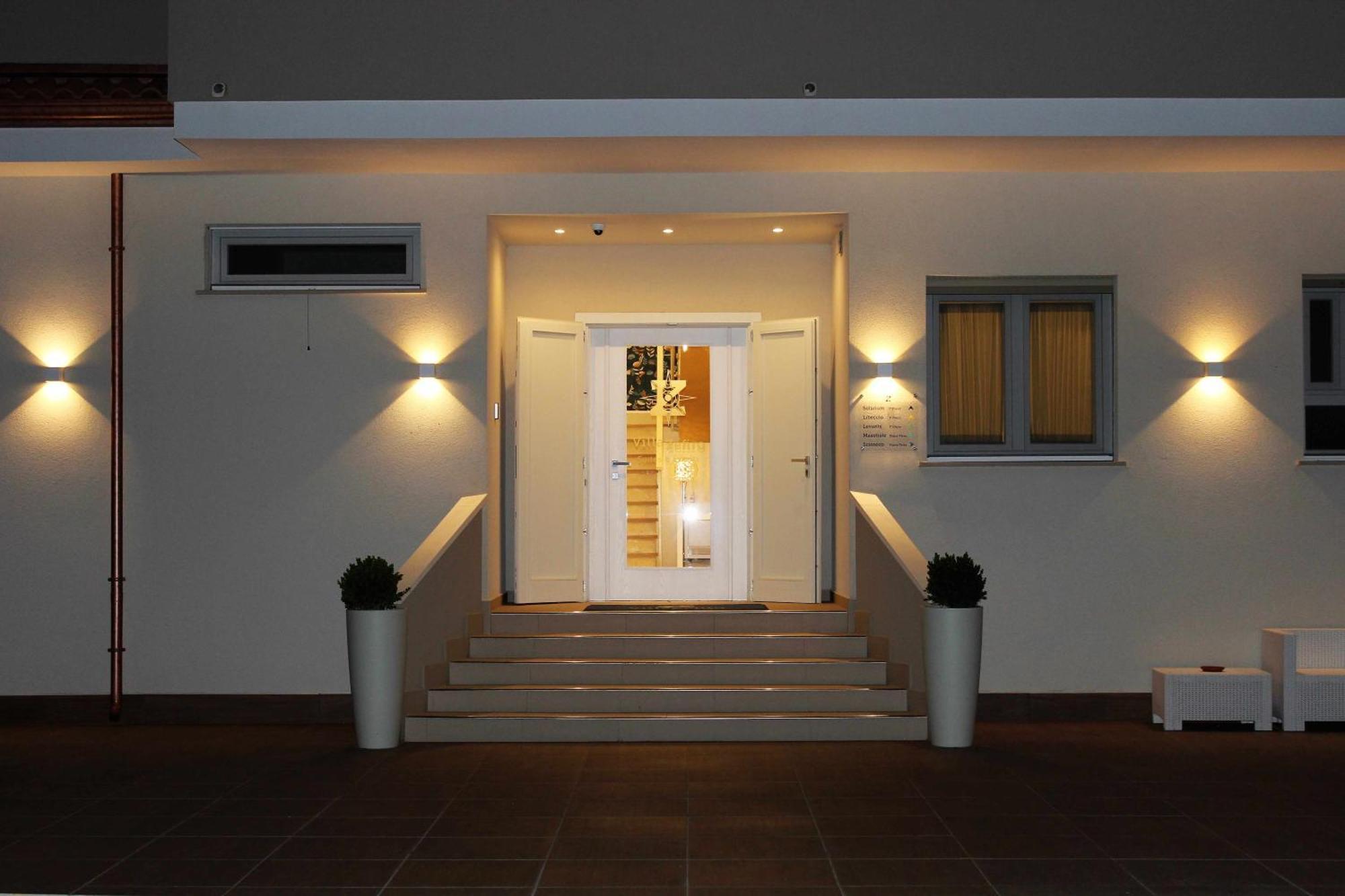Villa Zefiro Suites & Events Баттипалья Экстерьер фото